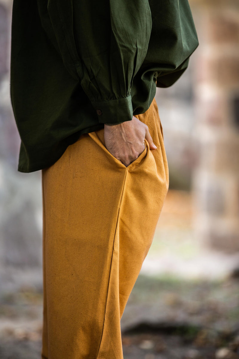 Trzy czwarte spodni, miód brązowy