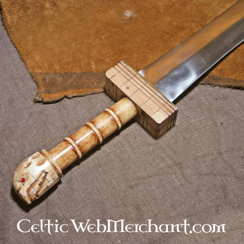 Parazonium, 1e eeuw n.Chr., semi-scherp