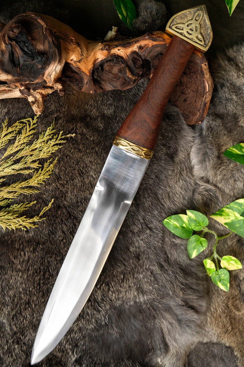 Triquetrasax met houten handvat, semi-scherp