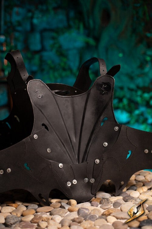 Dark elven Eventide kuras