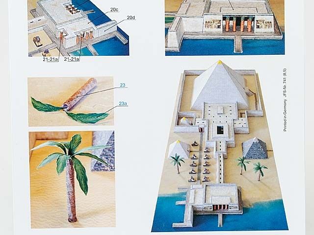 Bouwplaat pyramide met tempel