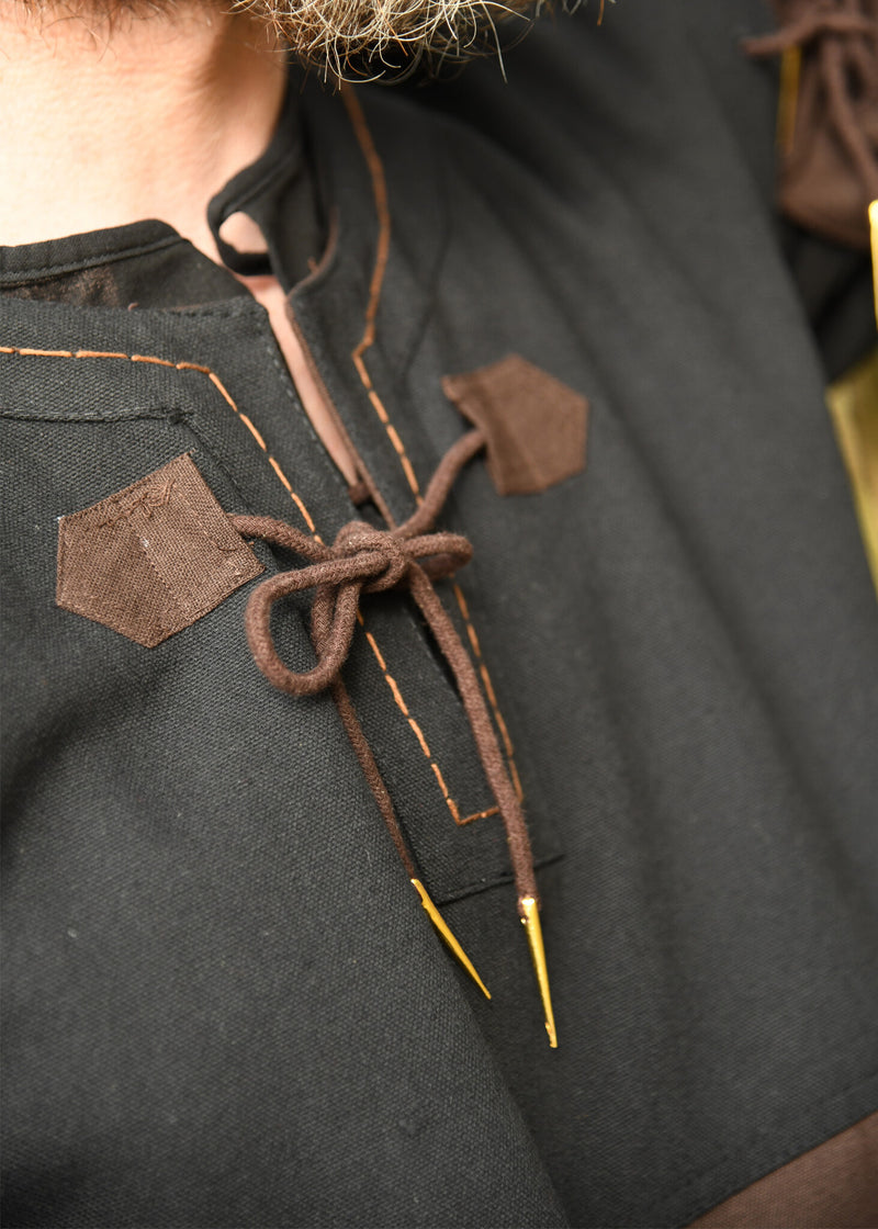 Skjoldehamm tuniek, bruin-zwart