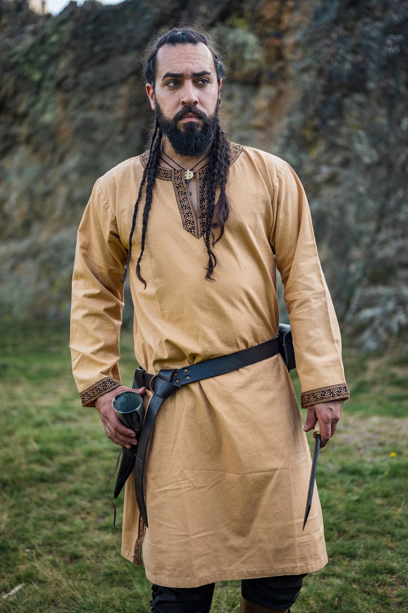 Keltische tuniek Finn, honingbruin