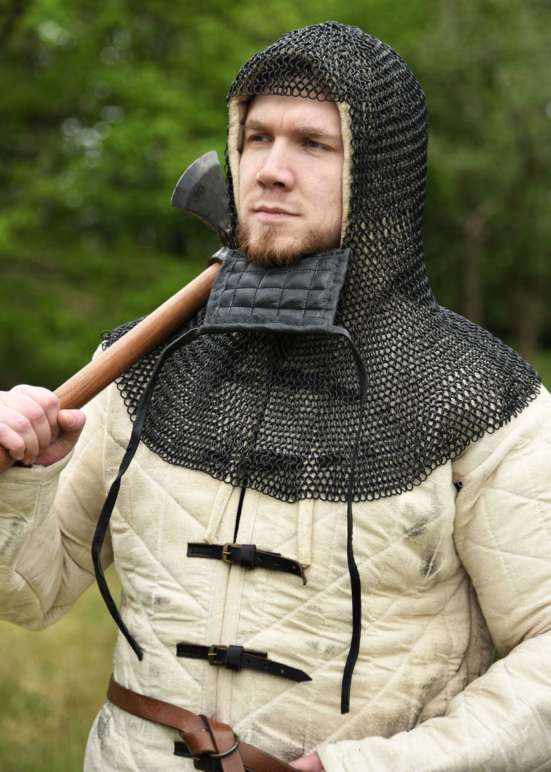 Maliën coif met vierkanten ventail, gebronsd, 8 mm