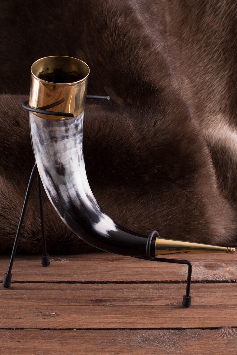 Gedecoreerde drinkhoorn met standaard, 200-300 ml