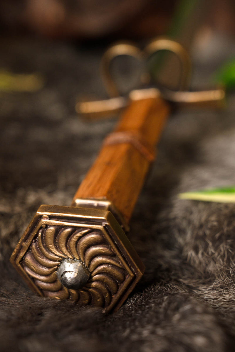 Tysk quillon-dolk med skede, 16. århundrede, halvskarpt 