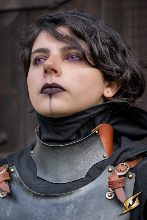 Renegade women's armor, gorget, 1 mm
