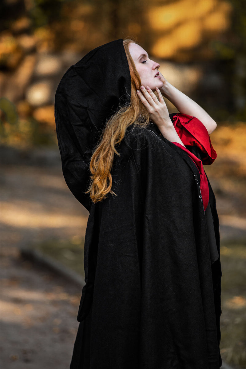 Geborduurde mantel Damia, zwart, wolmix