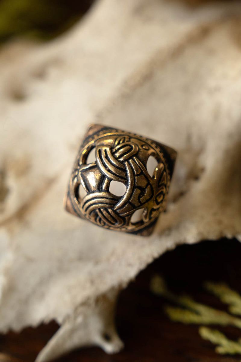 Birka garniture de ceinture tombe 15 