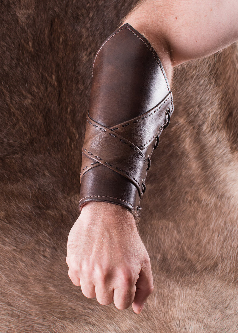 Uhtred leren bracers, onderarmbeschermers