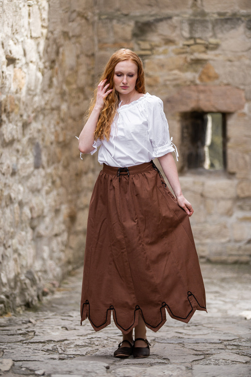 Renaissancerok, Brown