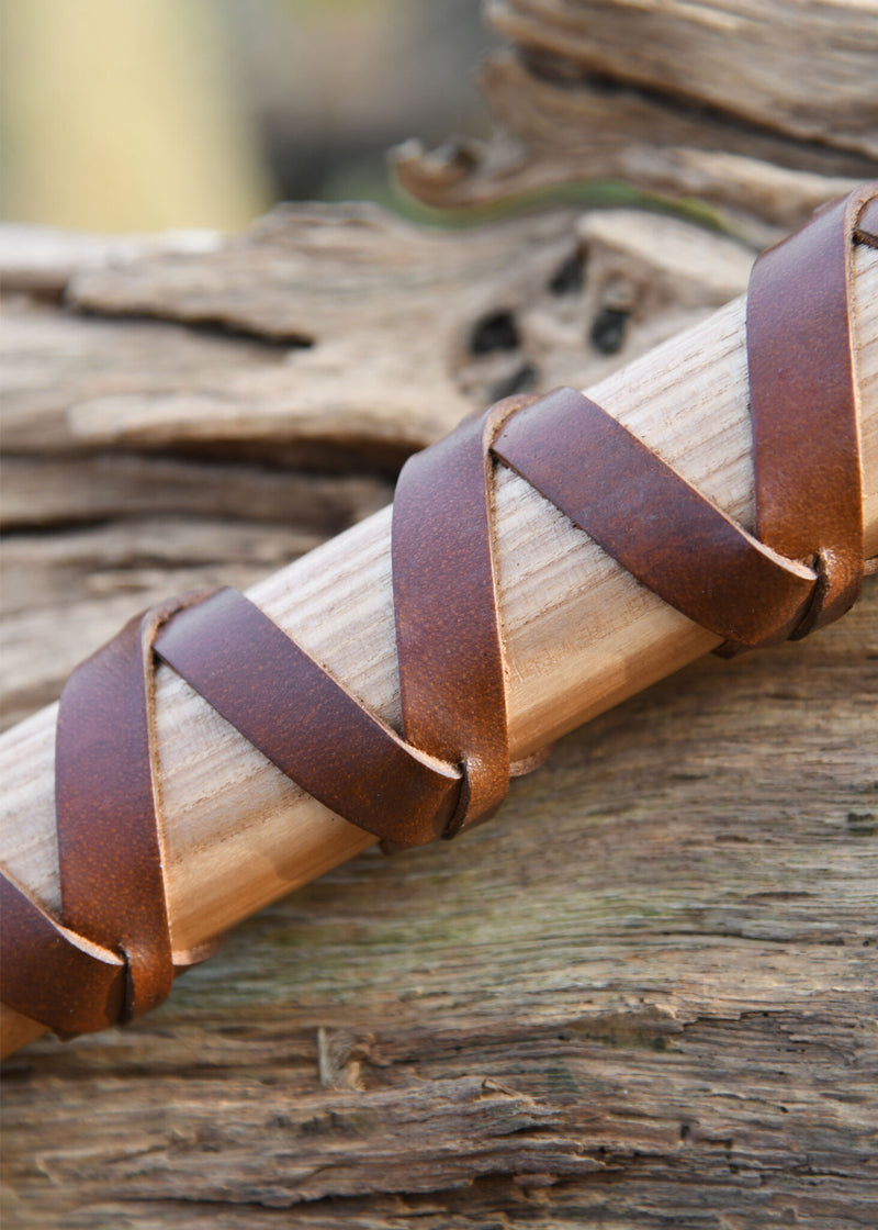 Viking baardbijl, type C, gegraveerd, semi-scherp