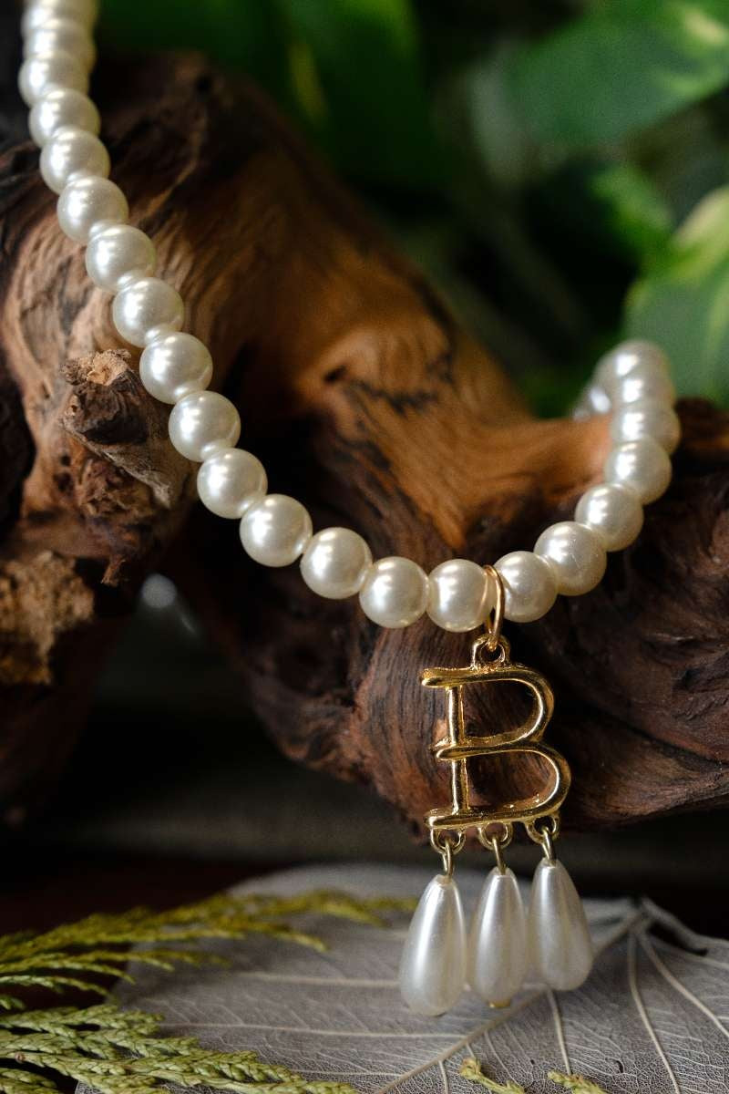 Parelketting Anna Boleyn, tin