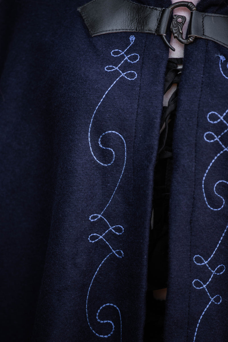 Embroidered cloak Damia with clasp, wool blend, blue