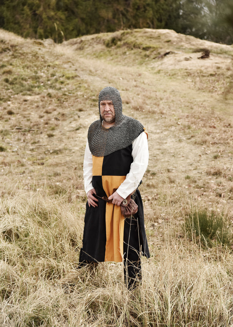 Maliën coif met vierkante hals, onbehandeld, ronde ringen-ronde klinknagels. 8 mm