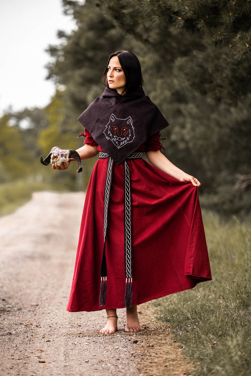 Skjoldehamm cappuccio Halfdan con lupo, marrone, misto lana 