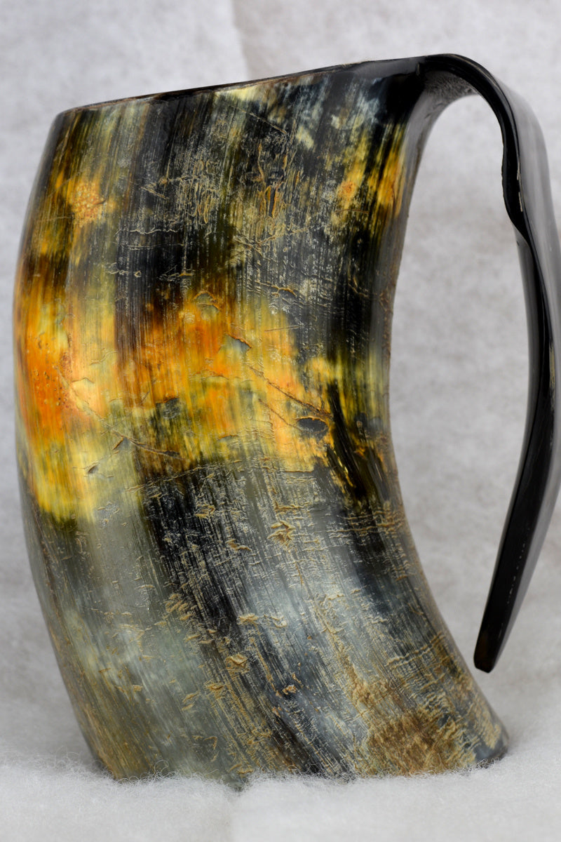 Corno grande boccale Dimmuborgir, 650-1000 ml 