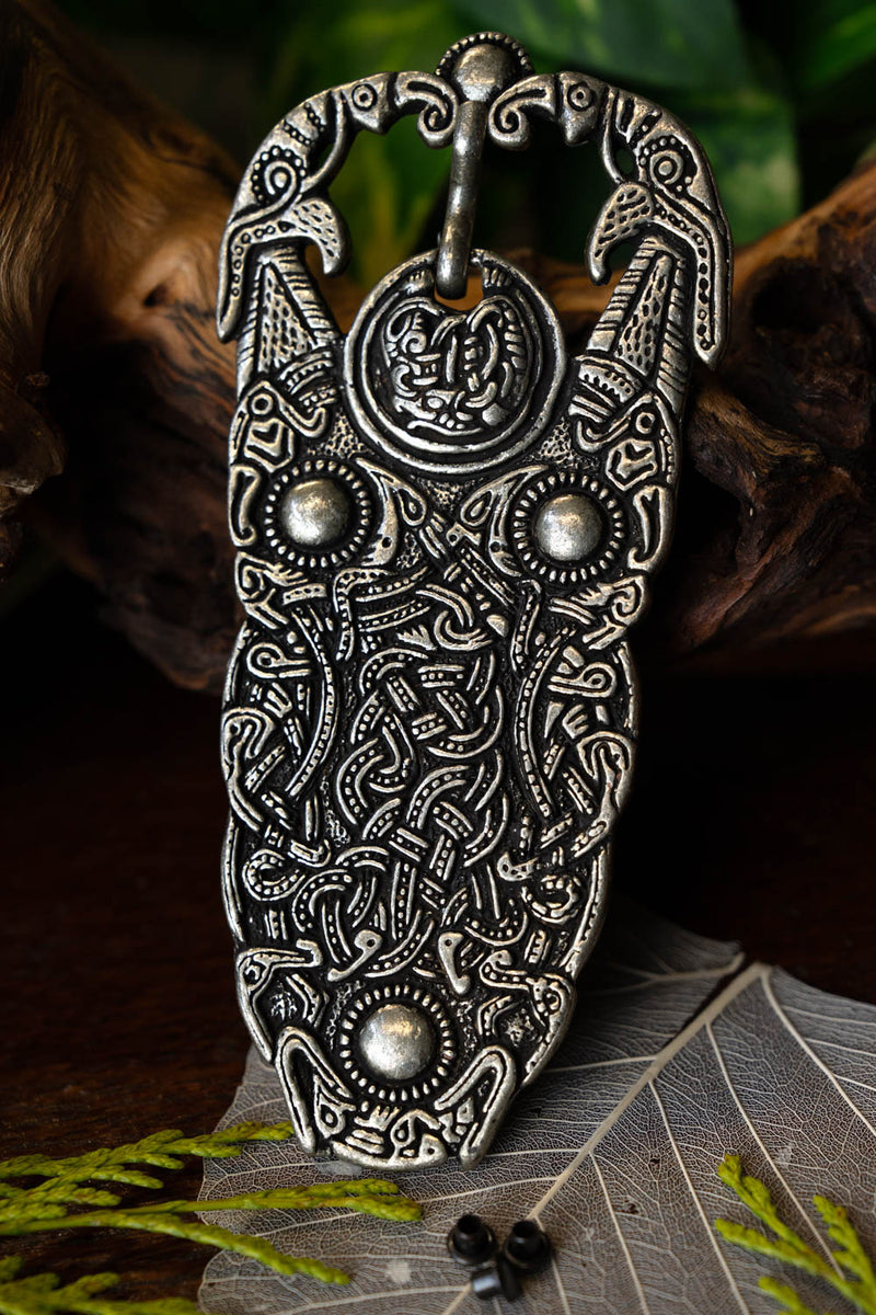 Sutton Hoo riemgesp, verzilverd