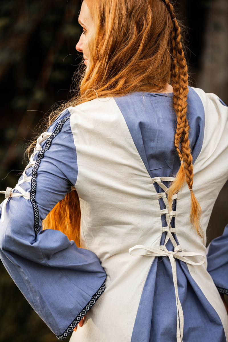 Średniowieczna sukienka Serena, niebieska