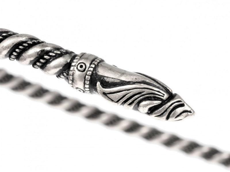 Viking torque met raven koppen, verzilverd brons