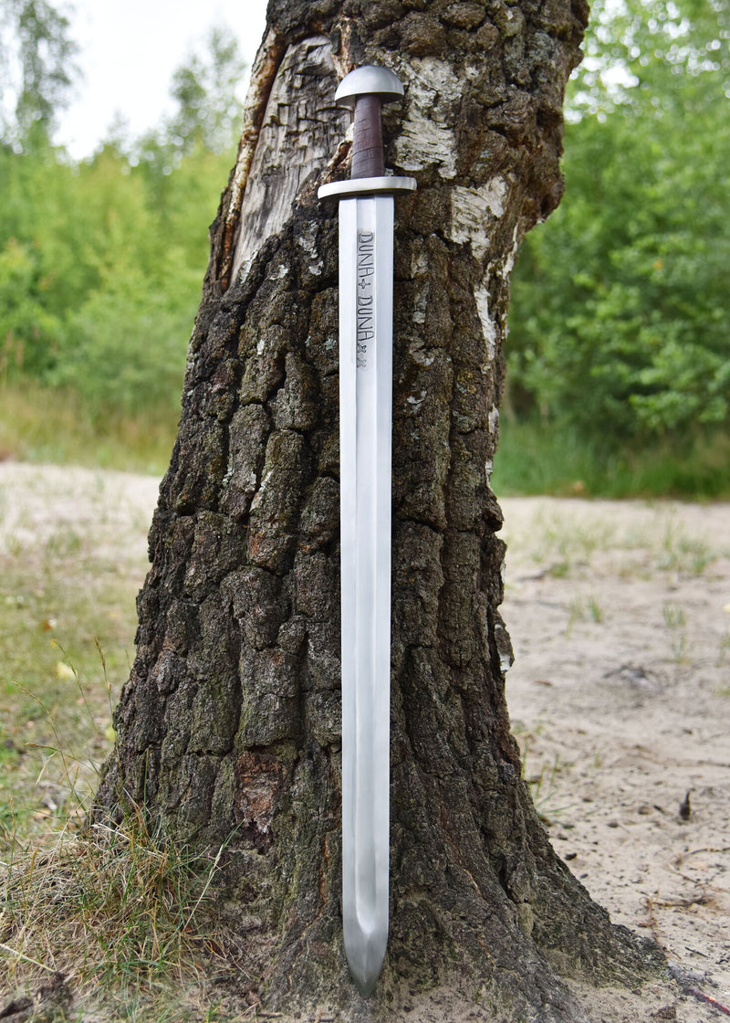 Duna Duna Viking zwaard, 10e eeuw, semi-scherp