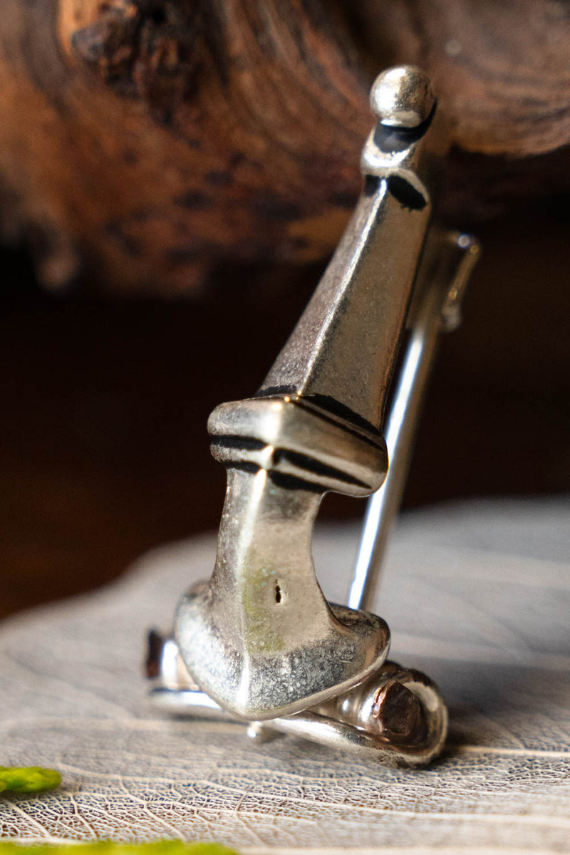 Kruisboogfibula Lîmes (40-70 n.Chr.), verzilverd brons