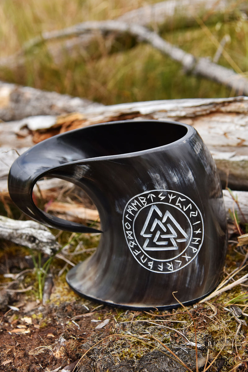 Hoornen beker Valknut, 650-1000 ml