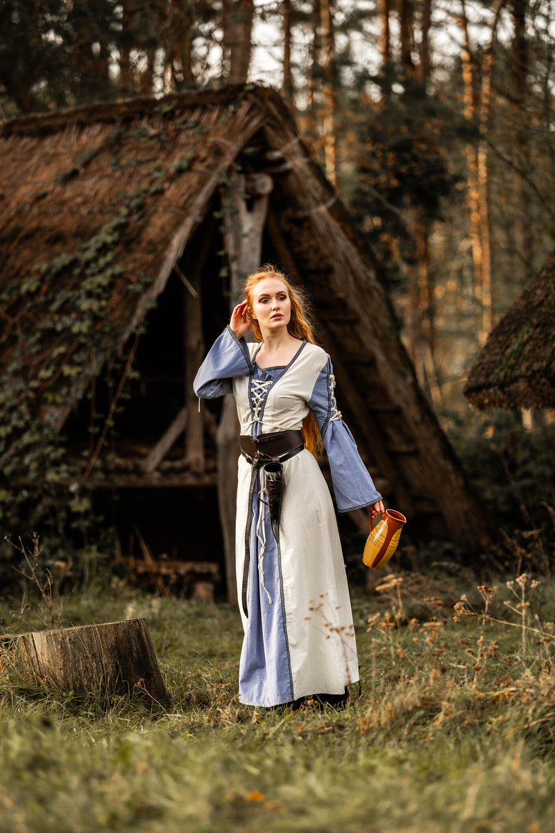 Średniowieczna sukienka Serena, niebieska