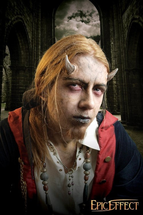 Djävulshorn, Lajv artikel 