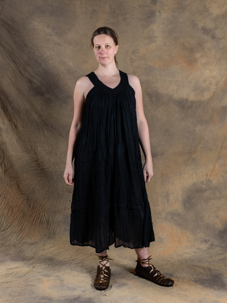 Godinnenjurk Hera, zwart