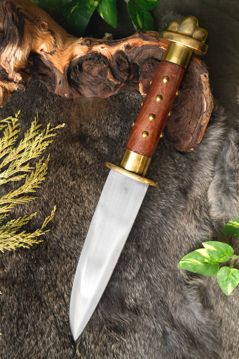 Vikingsax Uthred, semi-scherp