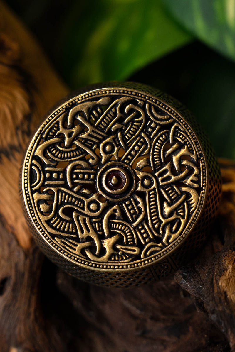 Gotland drumbroche, brons