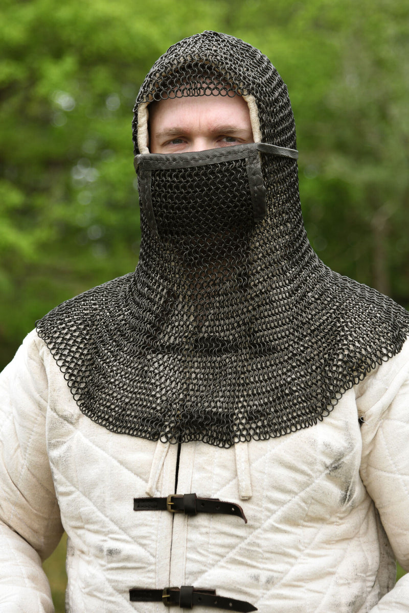 Maliën coif met vierkanten ventail, gebronsd, 8 mm