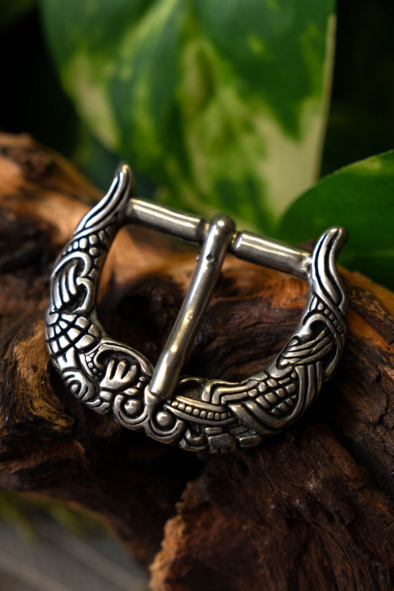 Gesp Borre-Jellinge stijl grijpend beest, verzilverd