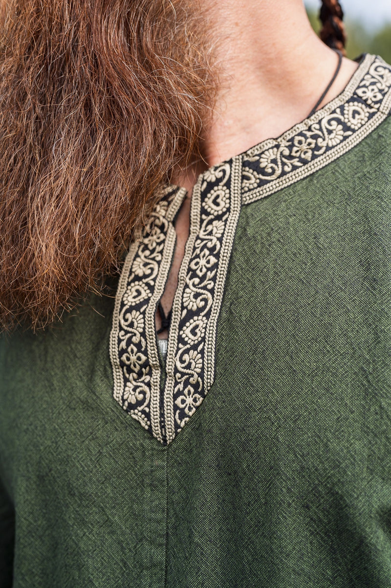 Keltische Tunika, kurze Ärmel, grün