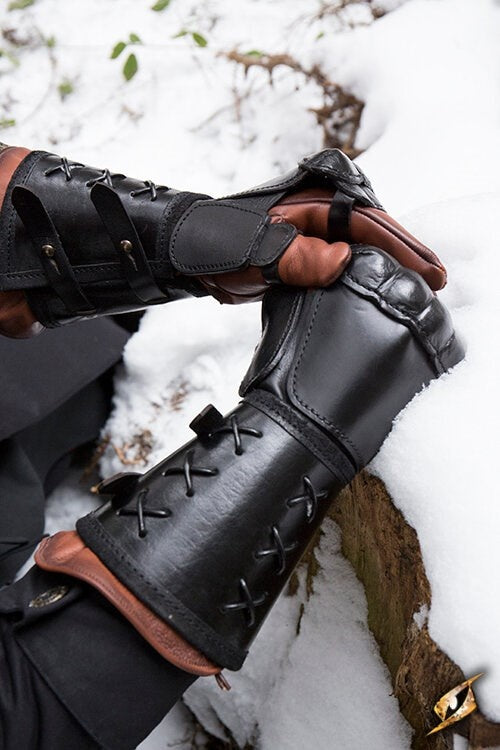 Leren pantser handschoen voor de linkerhand