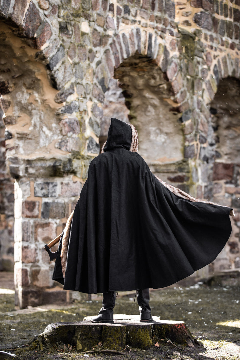 Vikingmantel Fjell, zwart, wolmix