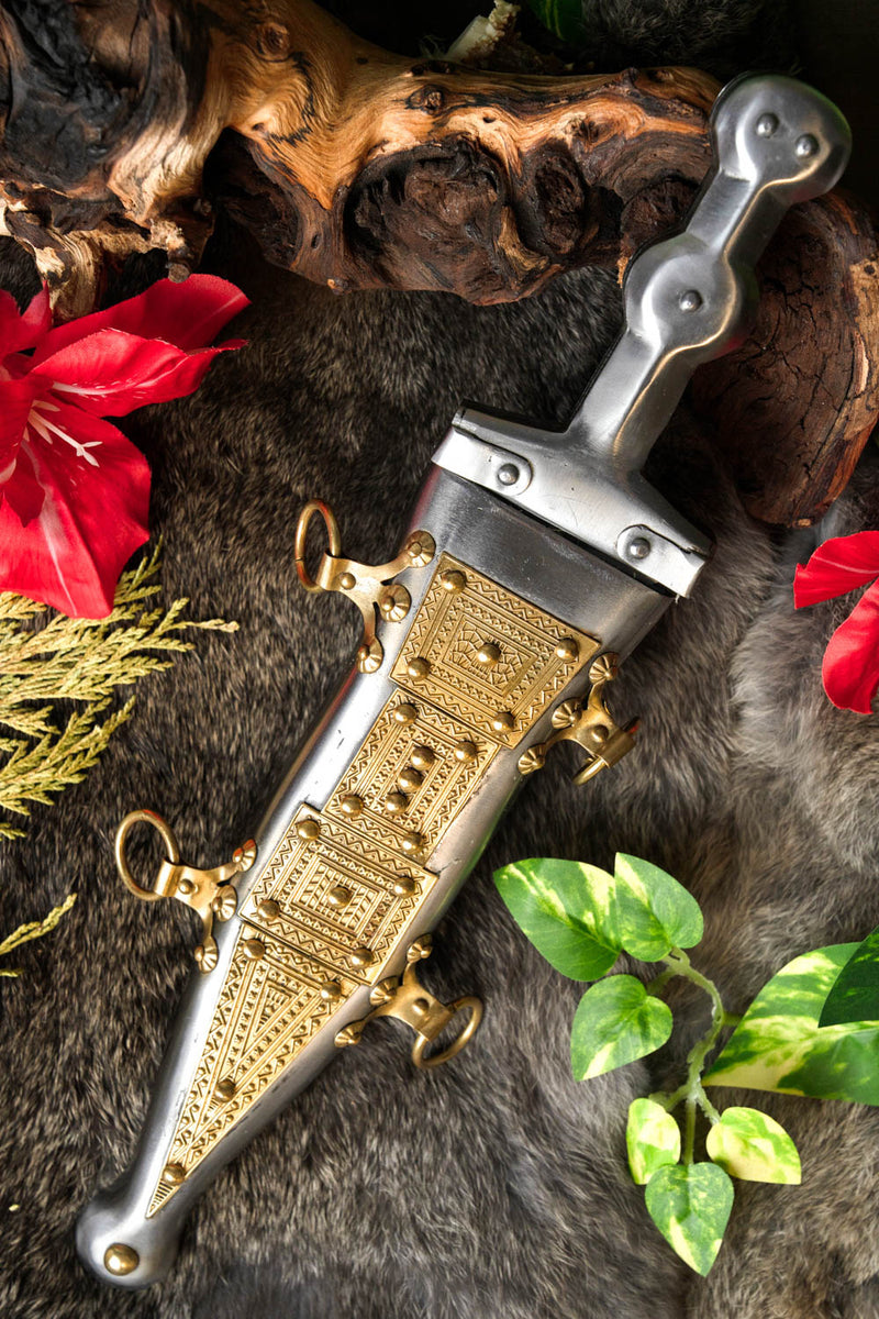 1e eeuwse pugio, type 1, semi-scherp