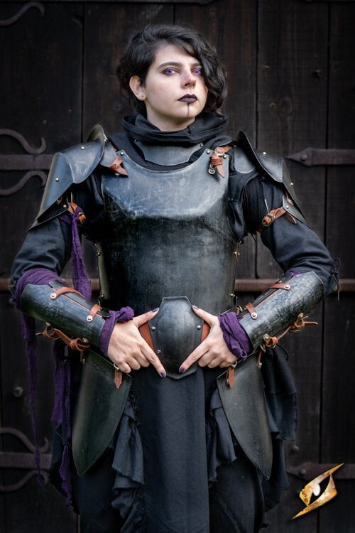 Renegade Vrouwenpantser, frędzle