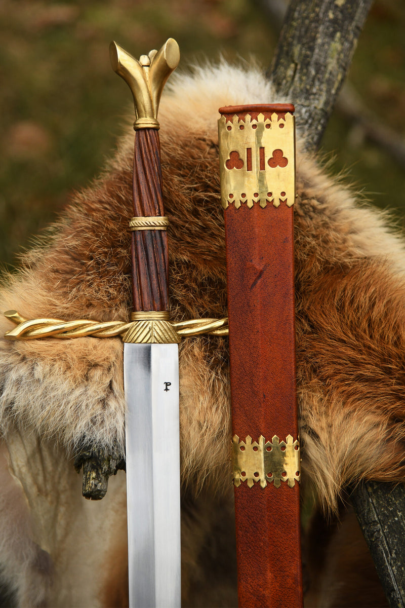 Middeleeuws zwaard Oakeshott XVIII, semi-scherp