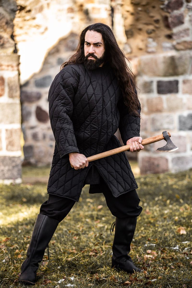 Middeleeuwse gambeson, zwart