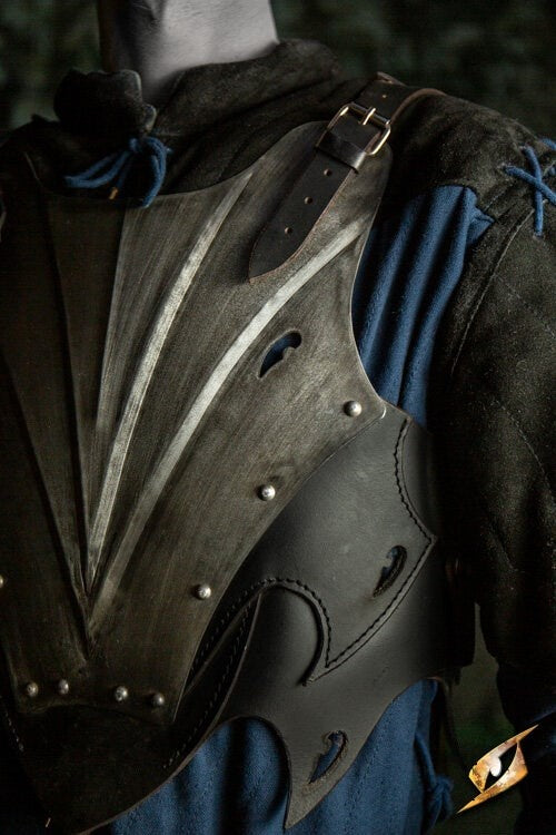 Dark elven Eventide kuras