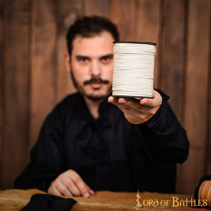 Wit leren veter, 100 meter