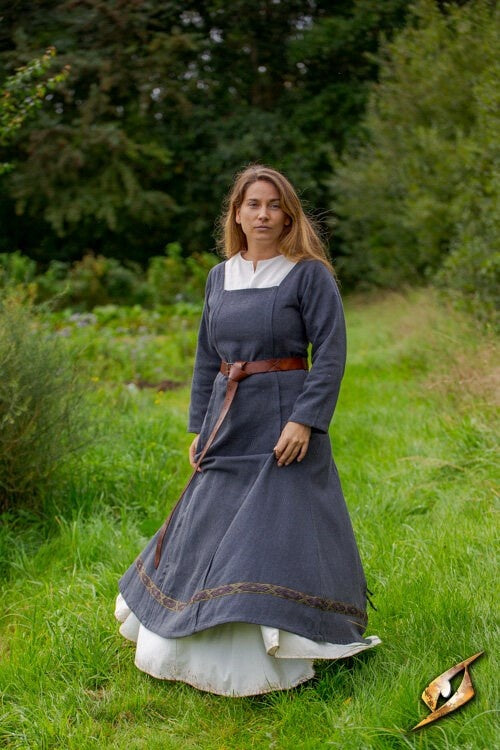 Middeleeuwse jurk Estrid met visgraatmotief, donkergrijs