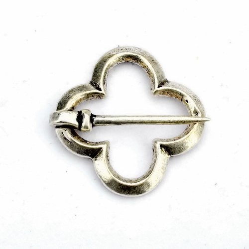 Broche cuadrilobulada medieval, bronce plateado 