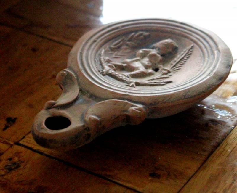 Römische Öllampe Cleopatra 