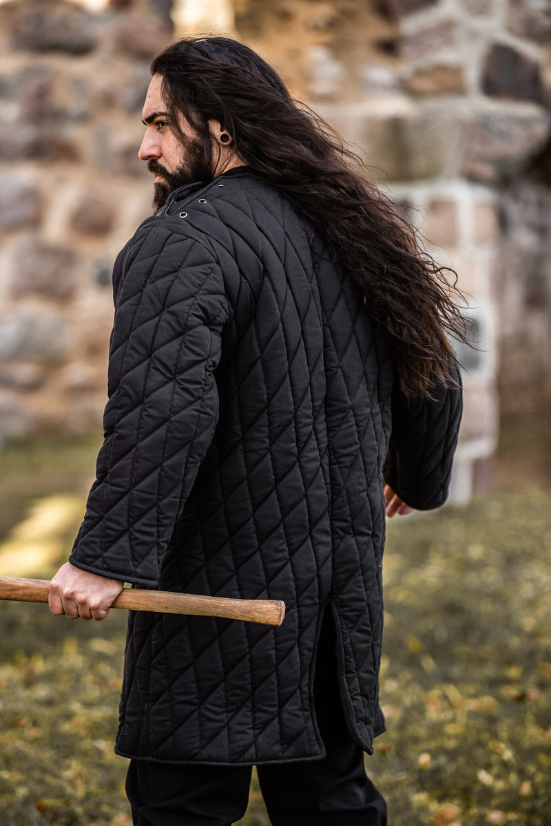 Middeleeuwse gambeson, zwart