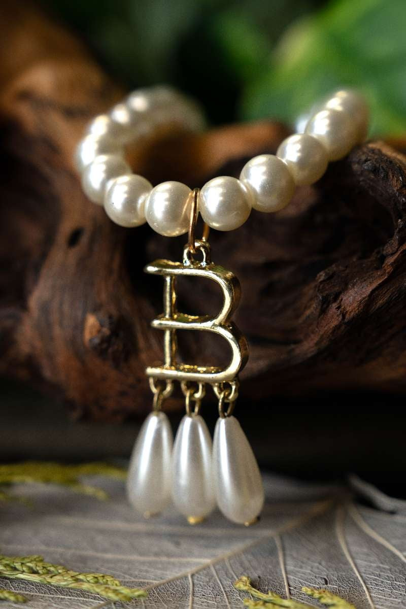 Parelketting Anna Boleyn, tin