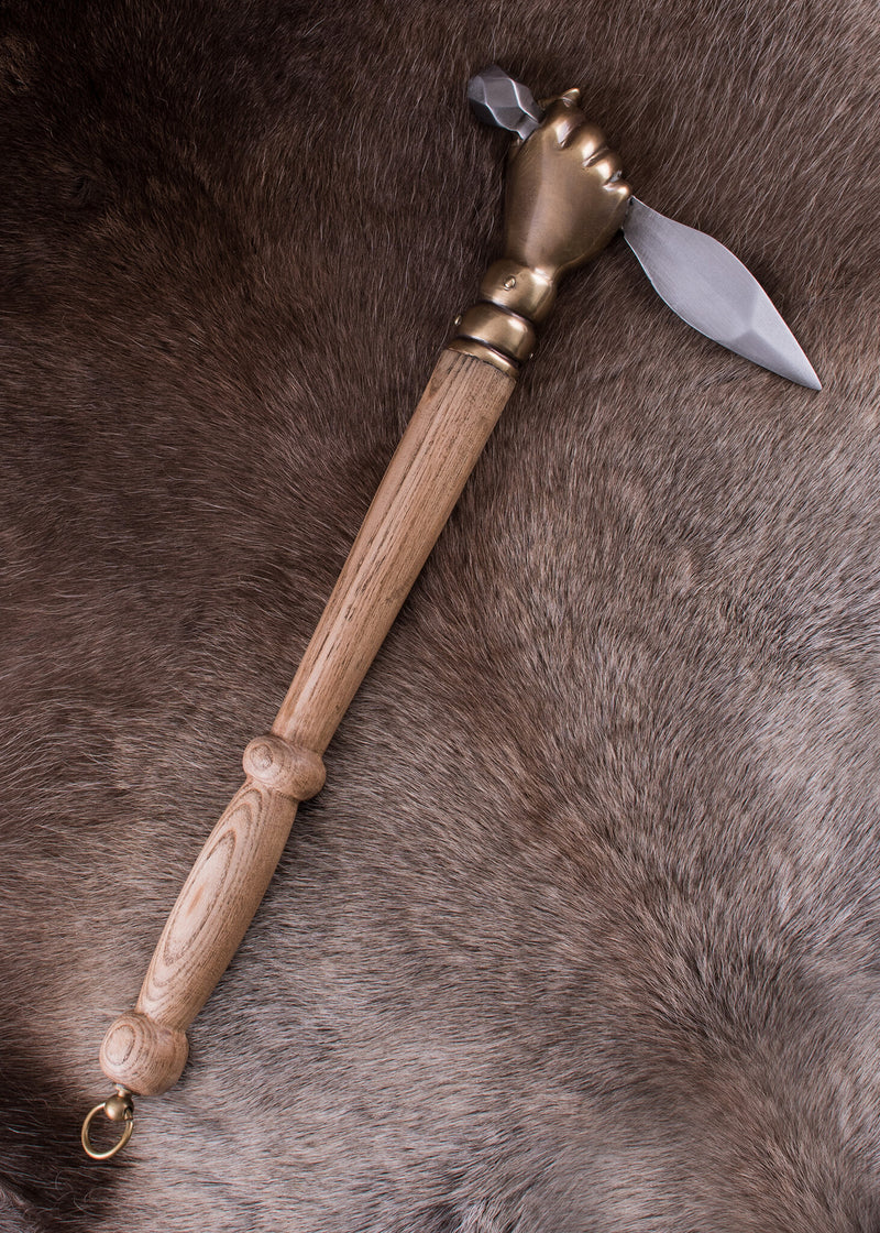 Stridshammer, rytterhakkepik, 16. århundrede, halvskarpt 