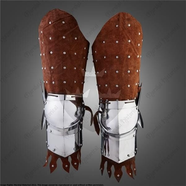 Leren cuisses 14e eeuws